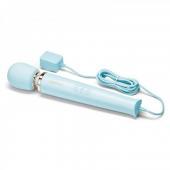 Le Wand Plug-In Vibrating Massager in Sky Blue