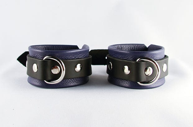 Aslan Prince Leather Handcuffs in Purple