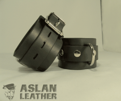 Aslan Rubber Wrist Cuffs