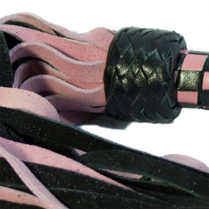 Ruff-Lust in Leather Short Suede Flogger - Rose/Noir