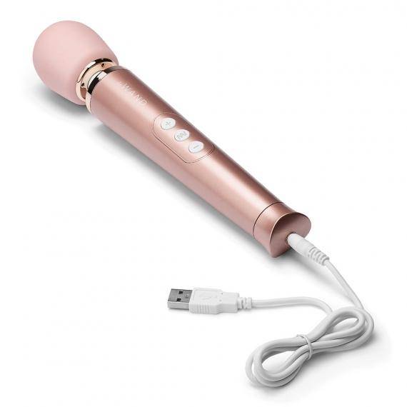 Le Wand Petite Rechargeable Massager - Wicked Wanda's Inc.